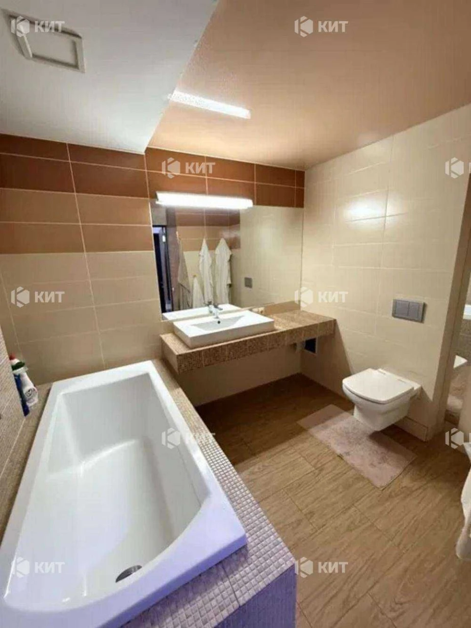 3 Bedroom, 107m2, Kyiv, Журавлевский ЖК, Новоолександрівська вул.