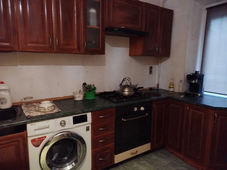 For sale. 2-room apartment. Improved. Apartment. Byron Avenue, Odessa.