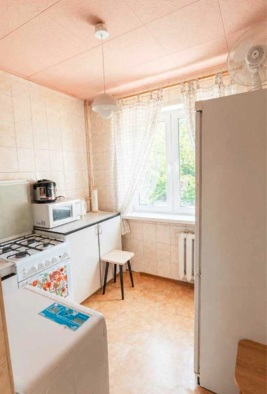 For Sale! Real 2-room apartment in Palace of Sport, New Buildings.