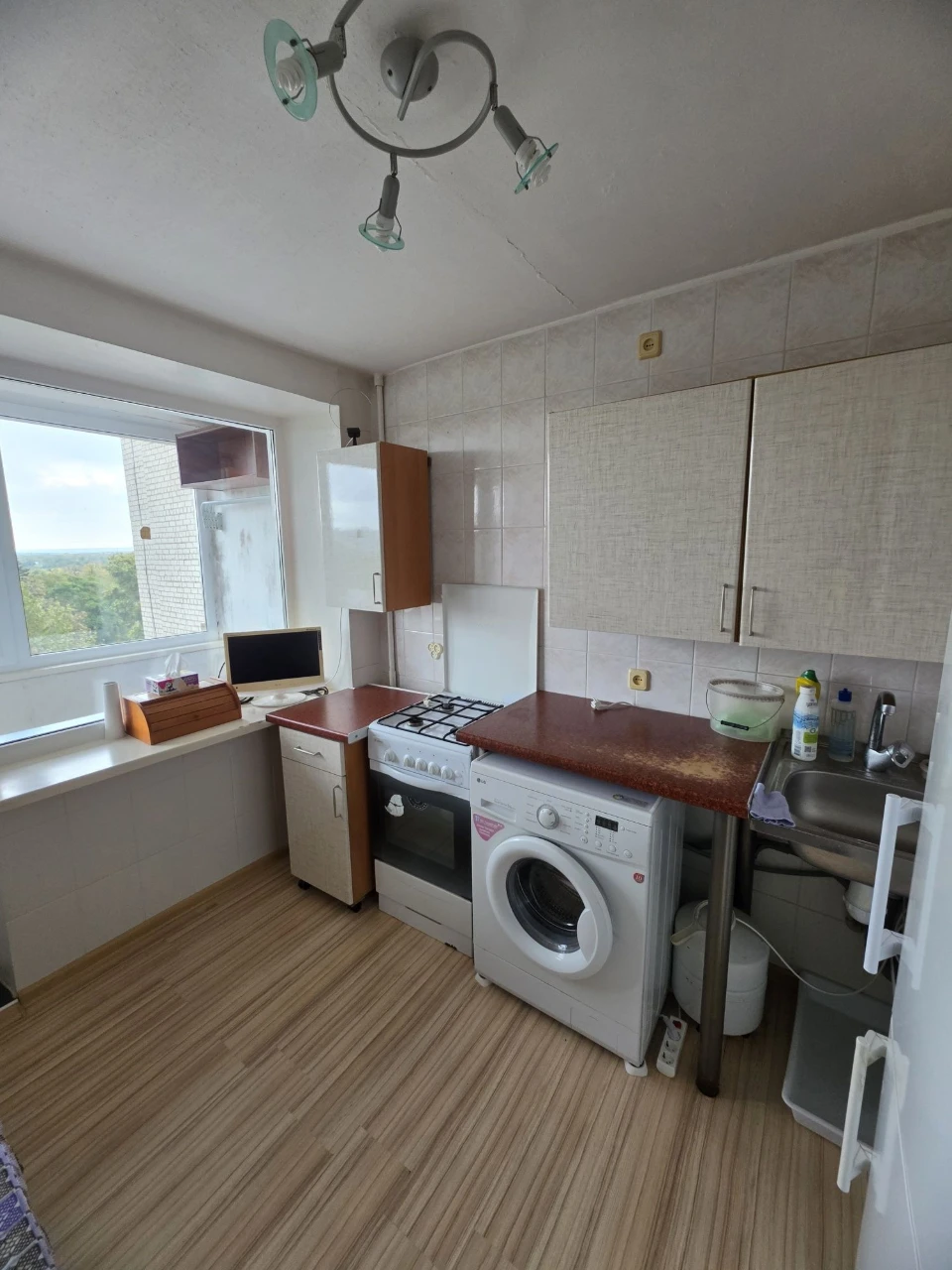For Sale: 2-Room Apartment in Khortytsia District
