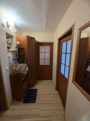 For Sale: 2-Room Apartment in Khortytsia District