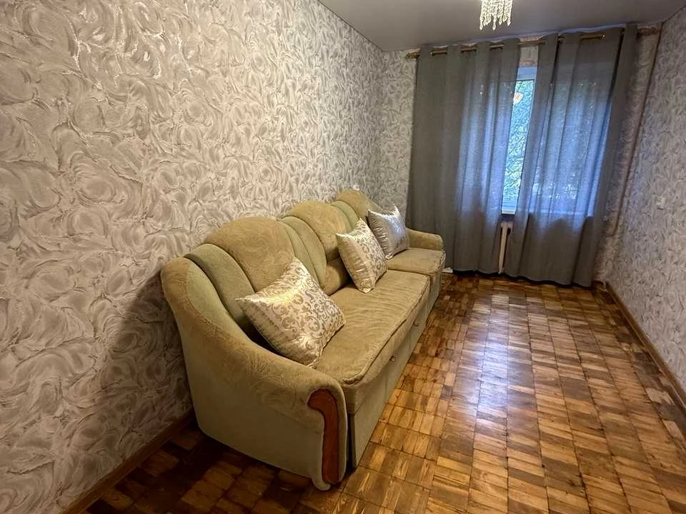 Apartment. Zaporizhzhia, Perevomys Street