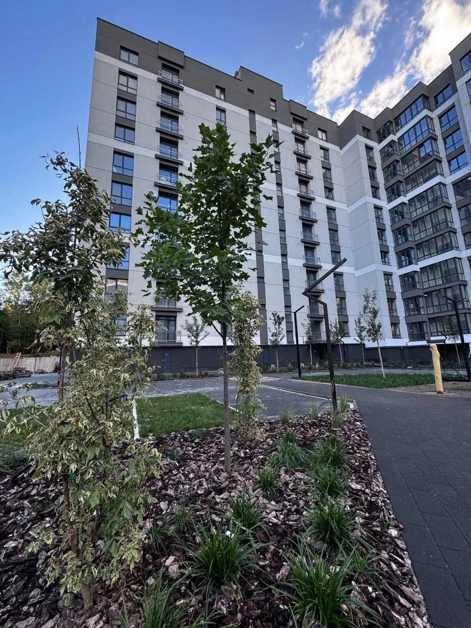 продаж ТЕРМІНОВО 1-кімнатна квартира 42,5 м² у ЖК «Козацький