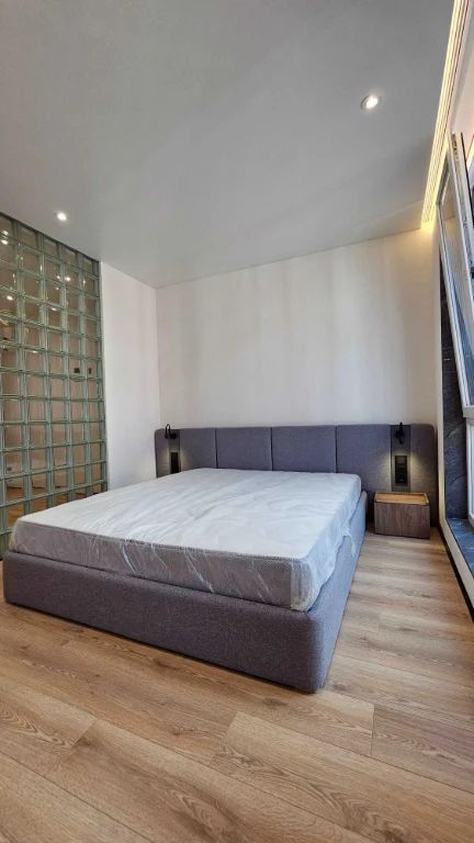 Ready-to-live 1-bedroom apartment in the Manhattan UP residential complex.