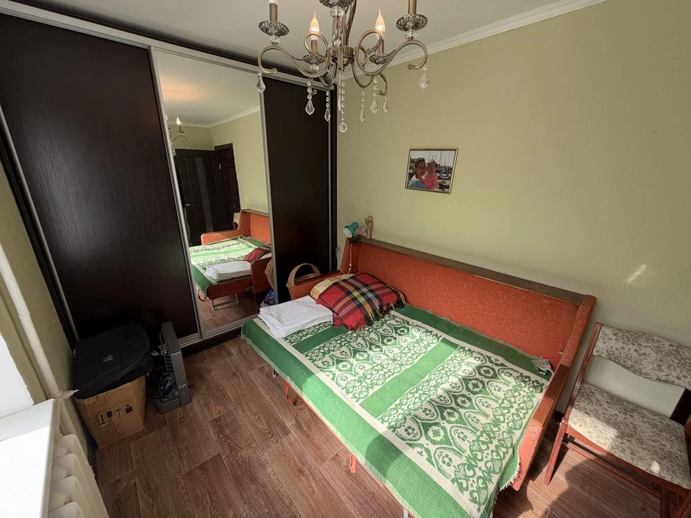 ‼️Podil‼️ 2-bedroom apartment on the middle floor, good condition, for sale