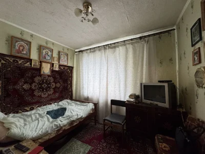 Продается просторная 3-комнатная квартира! Возможна продажа по государственным программам.