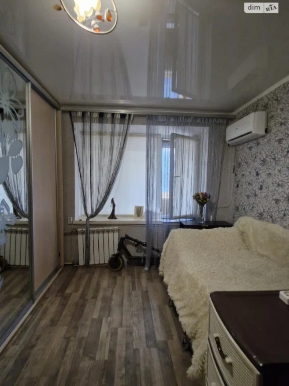 Sale of Apartment, Poleva