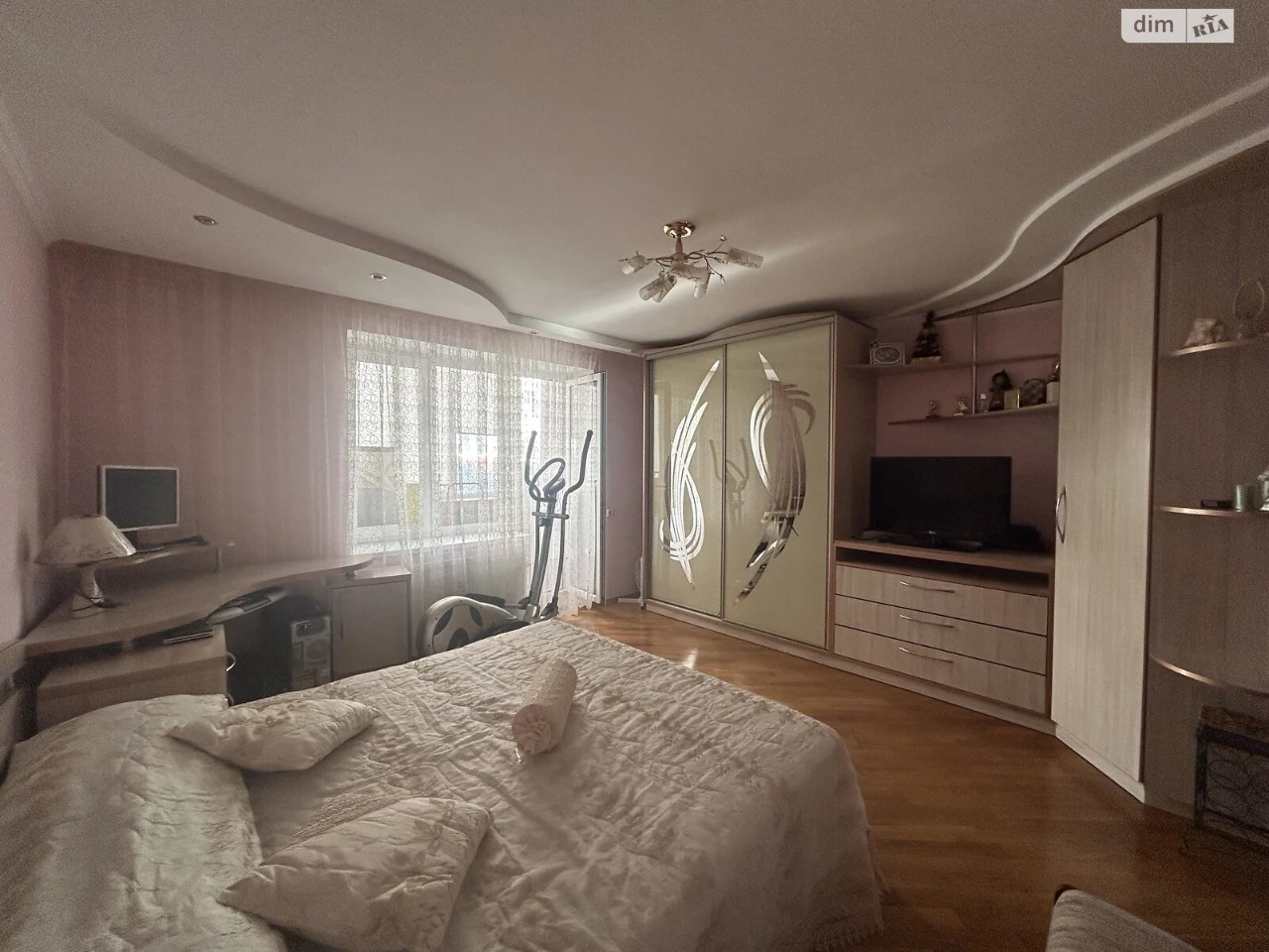 Apartment for Sale: Eastern
