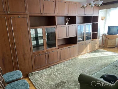 Rent a 2-bedroom apartment on Bereznyakyiska 20