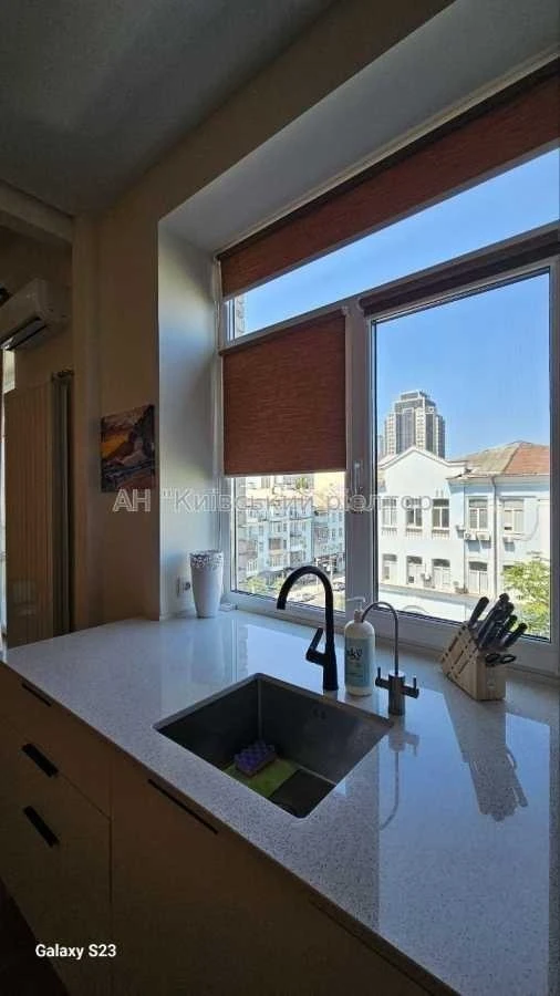 2-room apartment 64.3 m² for sale, Bolshaya Vasylkovskaya