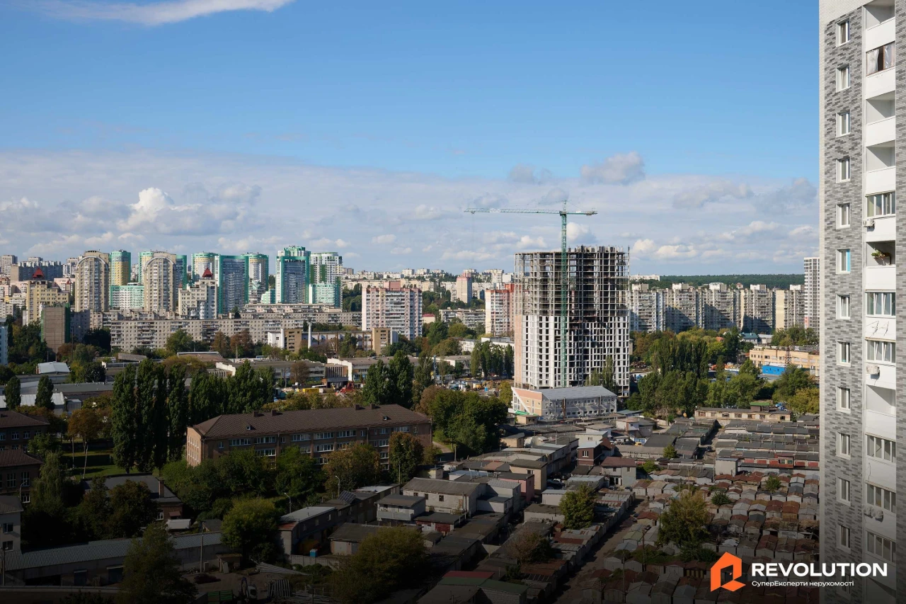 Без комісії. Продаж 1к квартири 55.2м2, вул.Коноплянська 22А