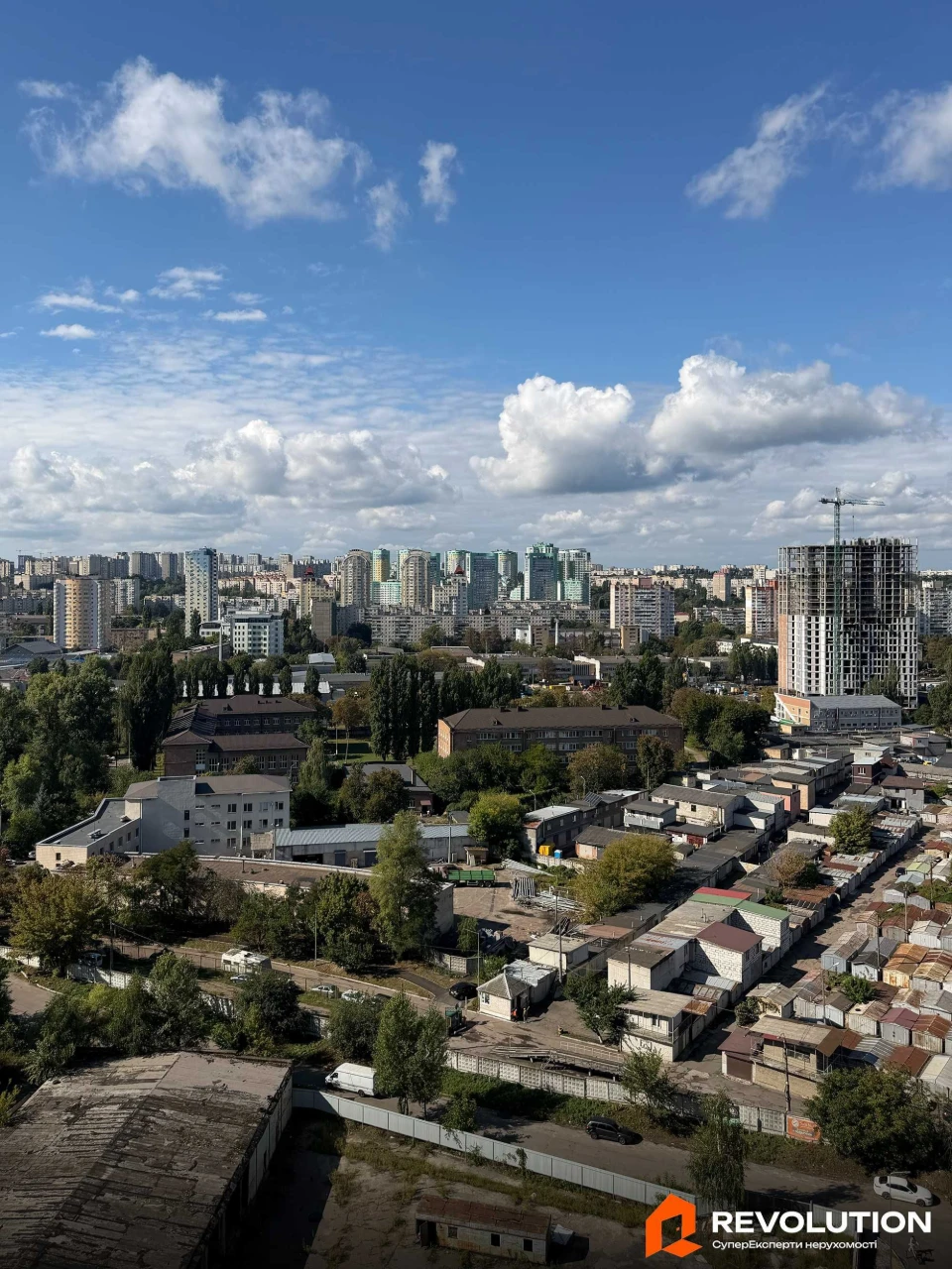 Без комісії. Продаж 1к квартири 55.2м2, вул.Коноплянська 22А