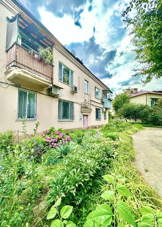 FOR SALE 3-room apartment. Bright, spacious and cozy. GAGARINA/KAZAKOVA