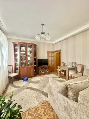 FOR SALE 3-room apartment. Bright, spacious and cozy. GAGARINA/KAZAKOVA
