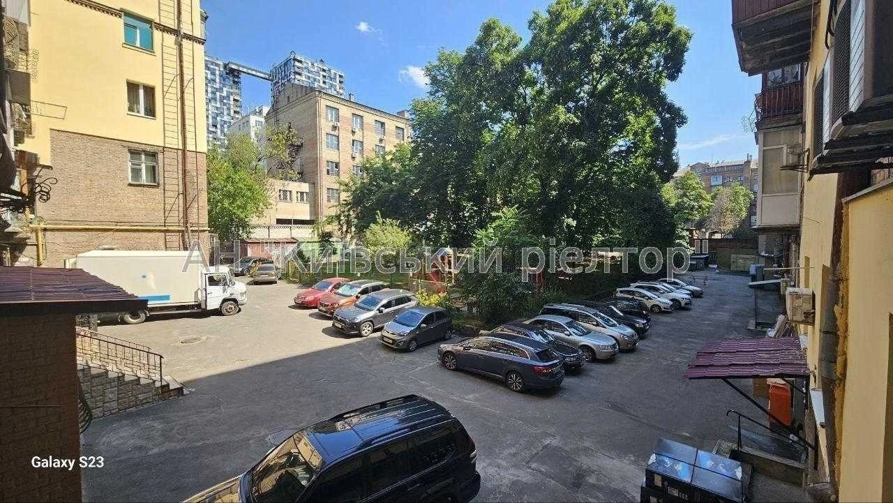 2-room apartment 64.3 m² for sale, Bolshaya Vasylkovskaya