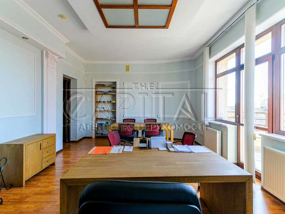 House. Kyiv, Ioanna Pavla II Street