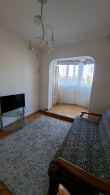 Продам 3-комнатную квартиру на Таирова