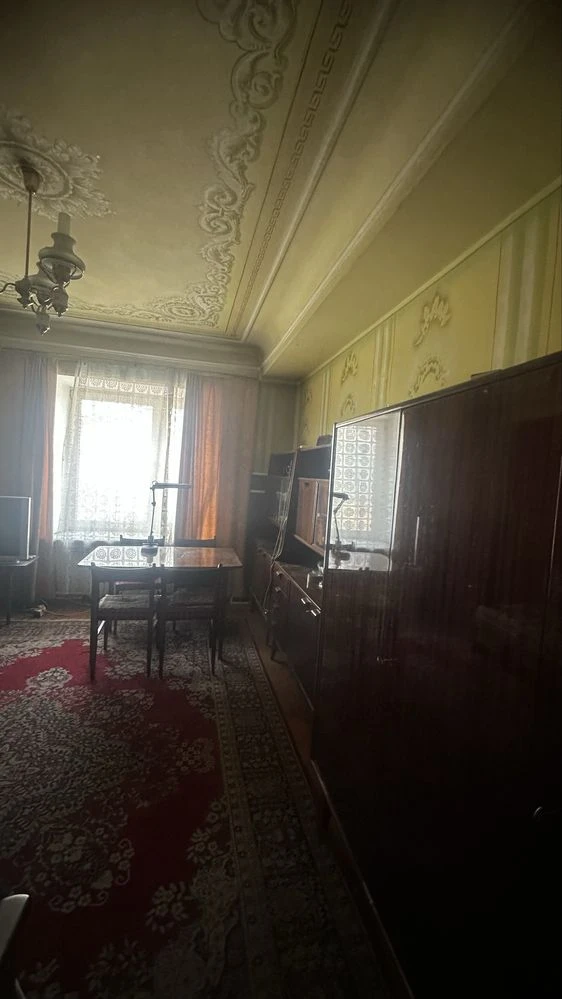 Продам 2-х ком квартиру в Центре