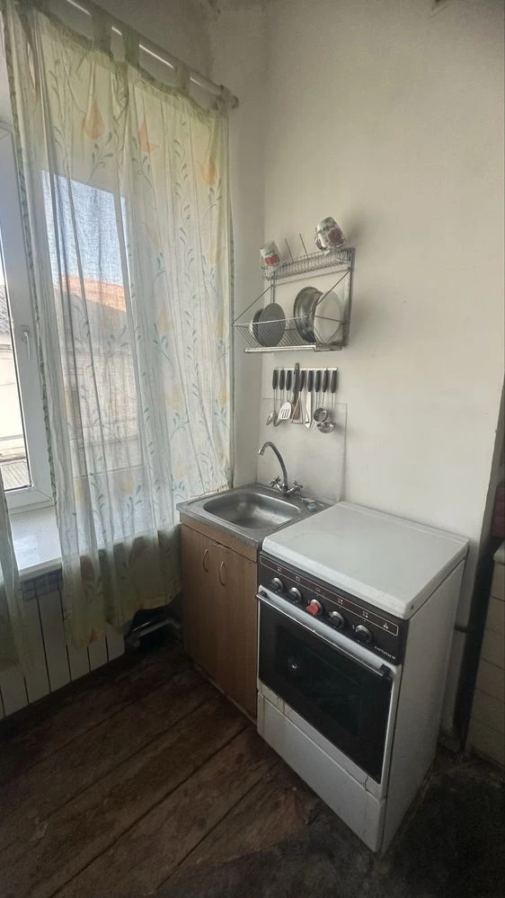 Продам 2-х ком квартиру в Центре