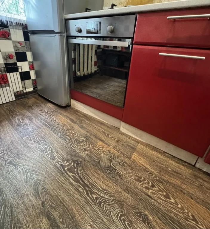 For Sale: 2-bedroom apartment with renovation, 2nd floor