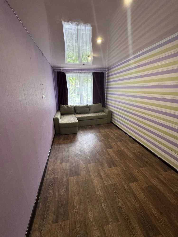 For Sale: 2-bedroom apartment with renovation, 2nd floor
