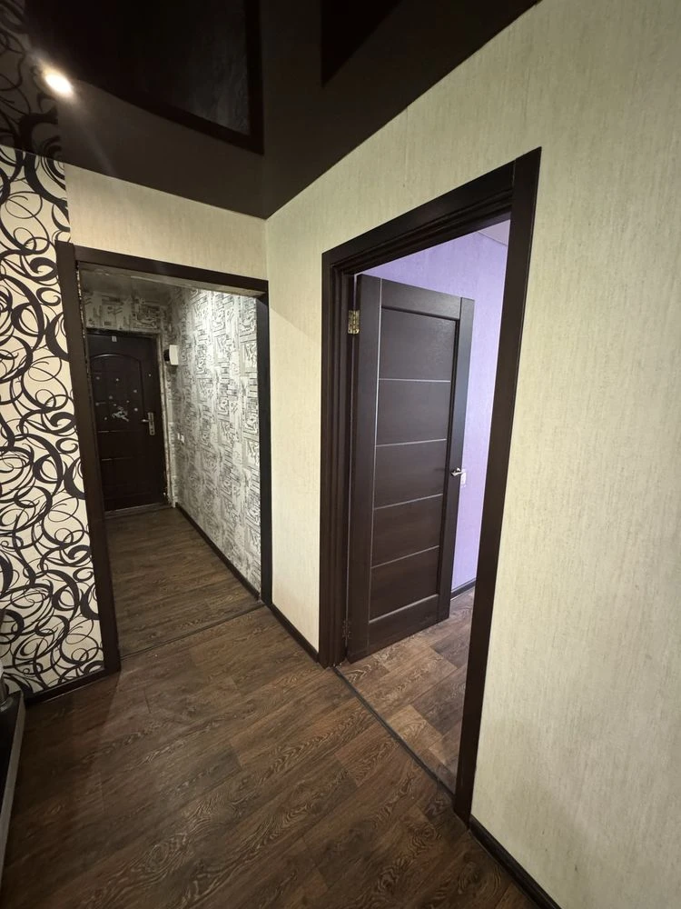 For Sale: 2-bedroom apartment with renovation, 2nd floor