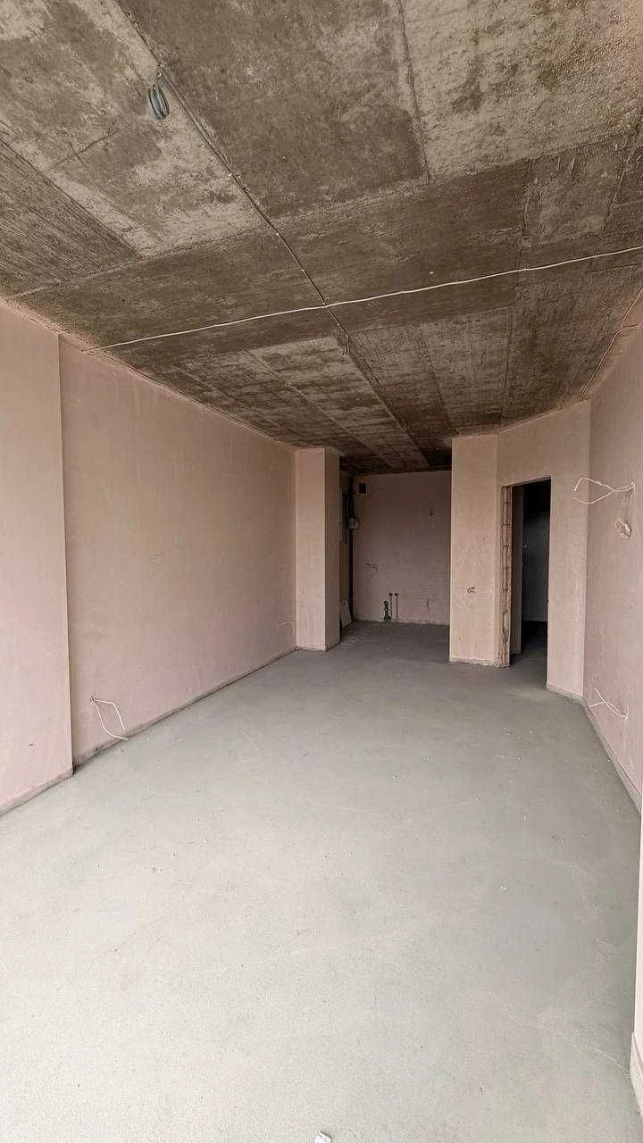 For Sale: Finished 1-room Apartment in "Park Resi" Residential Complex