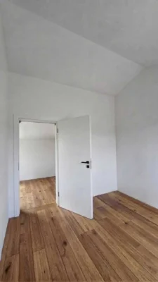 2 BEDROOMS | 2 BATHROOMS | American-style house at the price of a two-bedroom apartment