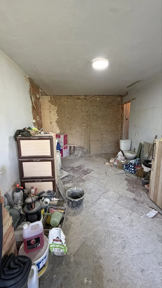 Apartment for Renovation - Avangardna Street