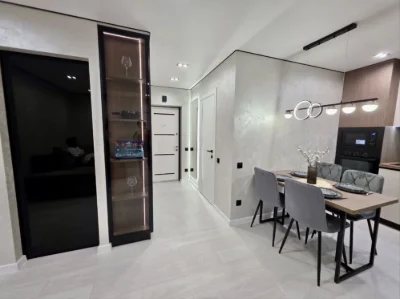 Продаж сучасноі 2км квартири, вул. Смакули