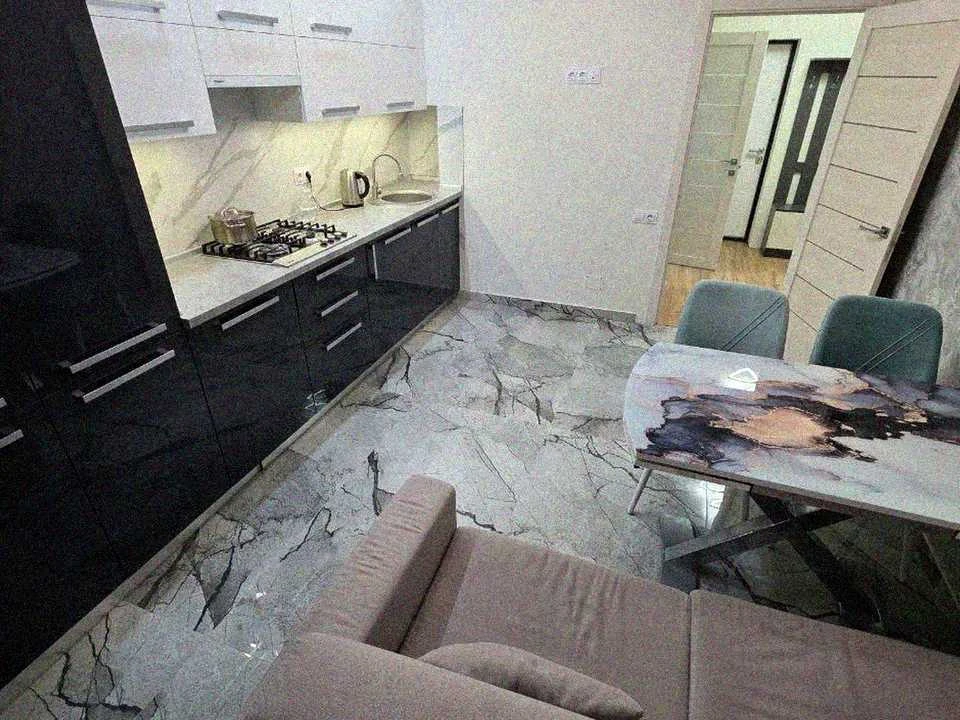 Apartment. Leonid Perpec'kyi Street, Lviv