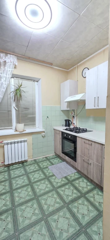 Sale of a 2-bedroom apartment in the best district of Kyiv. Obvodniy.
