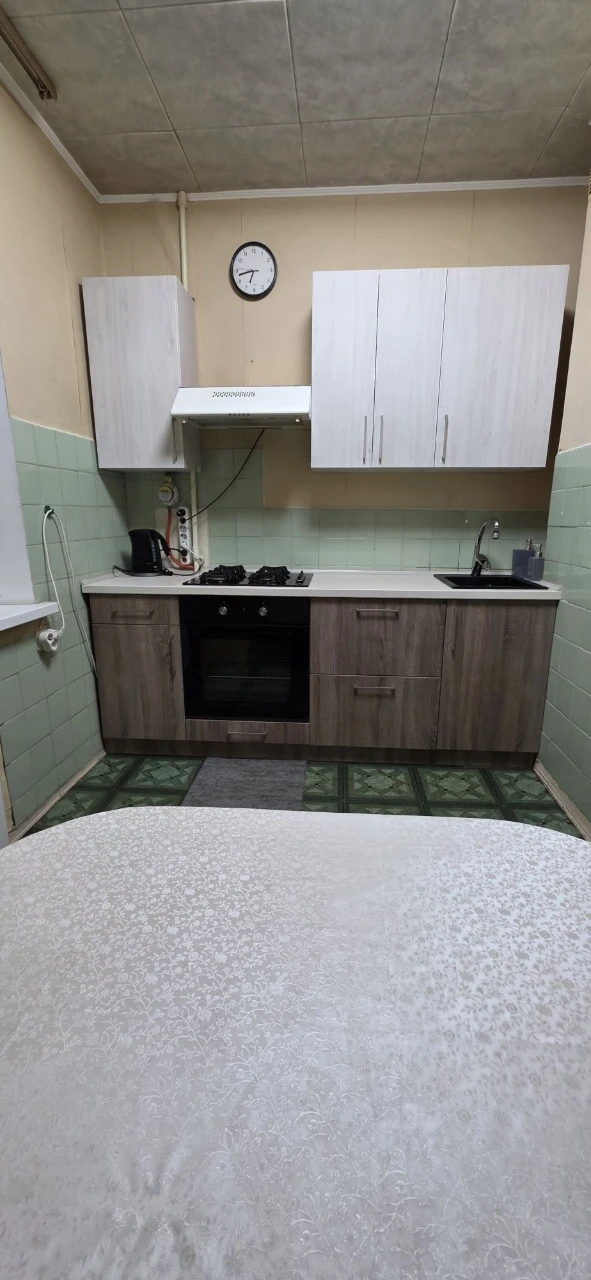 Sale of a 2-bedroom apartment in the best district of Kyiv. Obvodniy.