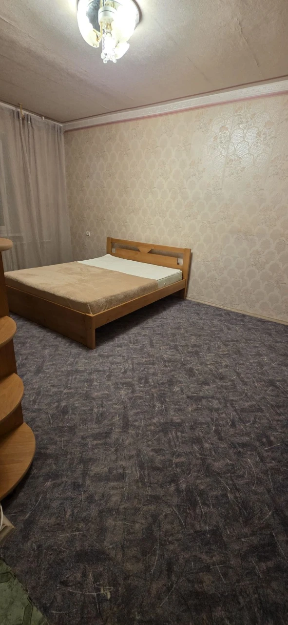 Sale of a 2-bedroom apartment in the best district of Kyiv. Obvodniy.