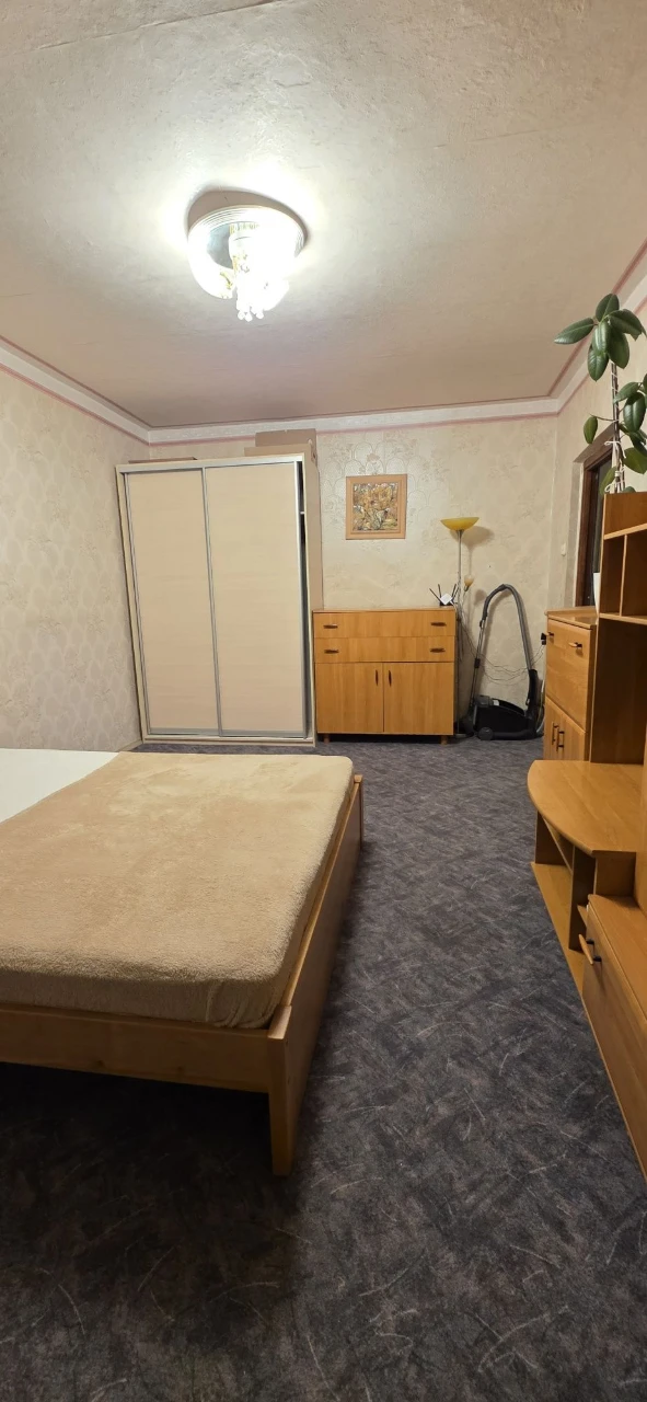 Sale of a 2-bedroom apartment in the best district of Kyiv. Obvodniy.