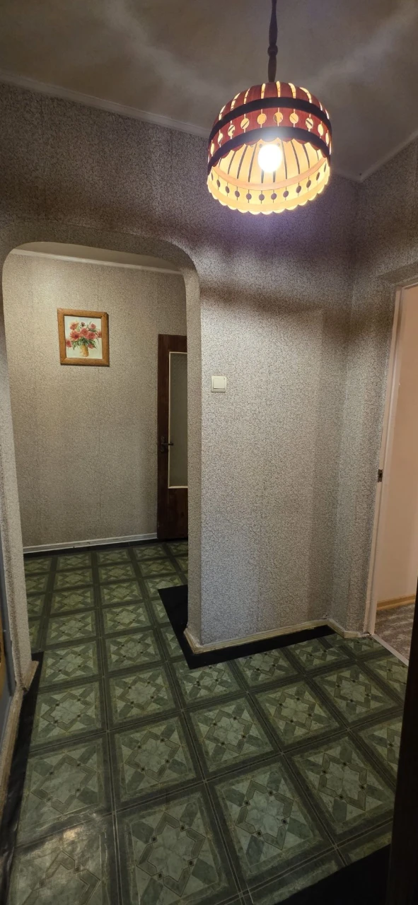 Sale of a 2-bedroom apartment in the best district of Kyiv. Obvodniy.