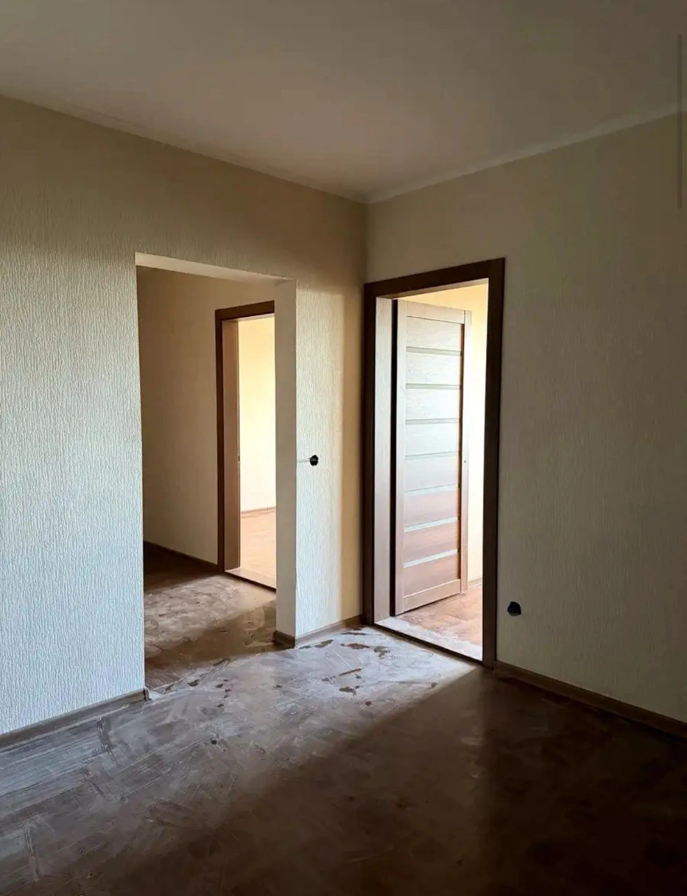 Продажа квартири 54м в заселеному будинку в жк Деснянський,