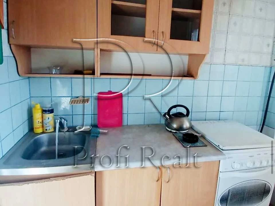 Apartment. Kyiv, Milutienka St.