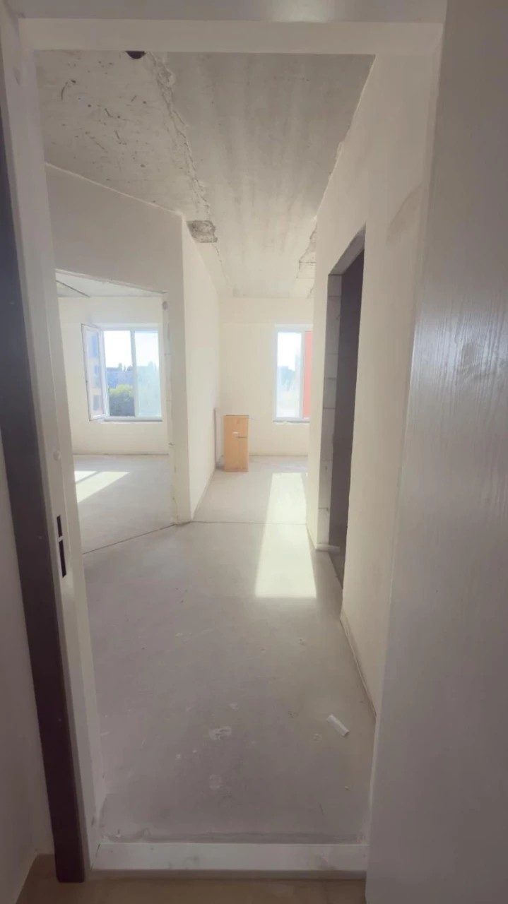 Продается однокомнатная квартира в ЖК Виа Рома (370-355)