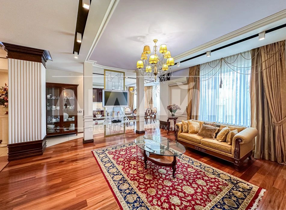 Super discount!! apartments 200m2, 3 bedrooms, 2 bathrooms in closed