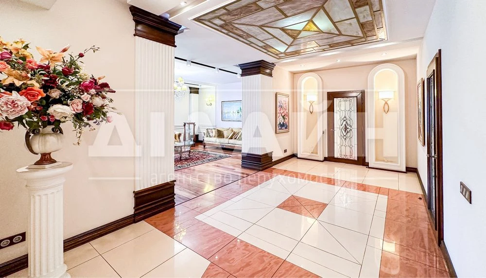 Super discount!! apartments 200m2, 3 bedrooms, 2 bathrooms in closed