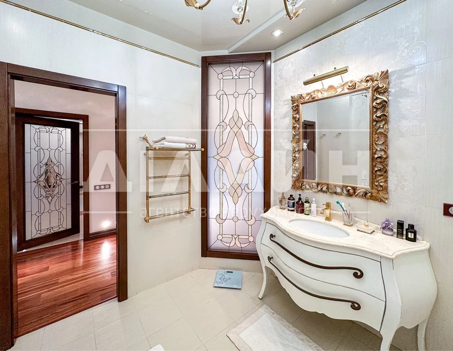 Super discount!! apartments 200m2, 3 bedrooms, 2 bathrooms in closed