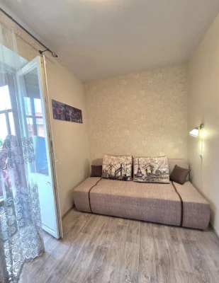 For Sale 2-room apartment, Zavod Шевченко, Center, Moskalevka