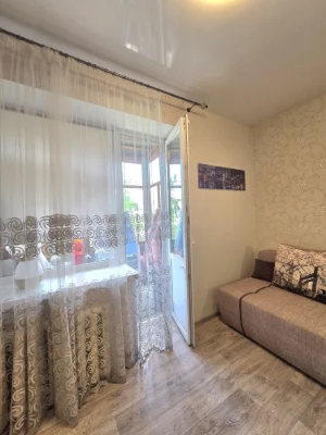 For Sale 2-room apartment, Zavod Шевченко, Center, Moskalevka