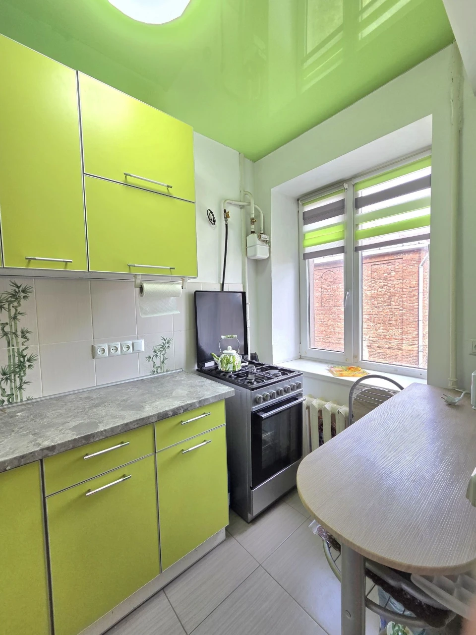 For Sale 2-room apartment, Zavod Шевченко, Center, Moskalevka