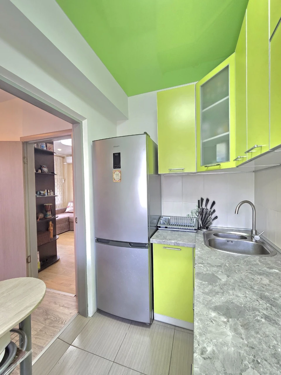 For Sale 2-room apartment, Zavod Шевченко, Center, Moskalevka