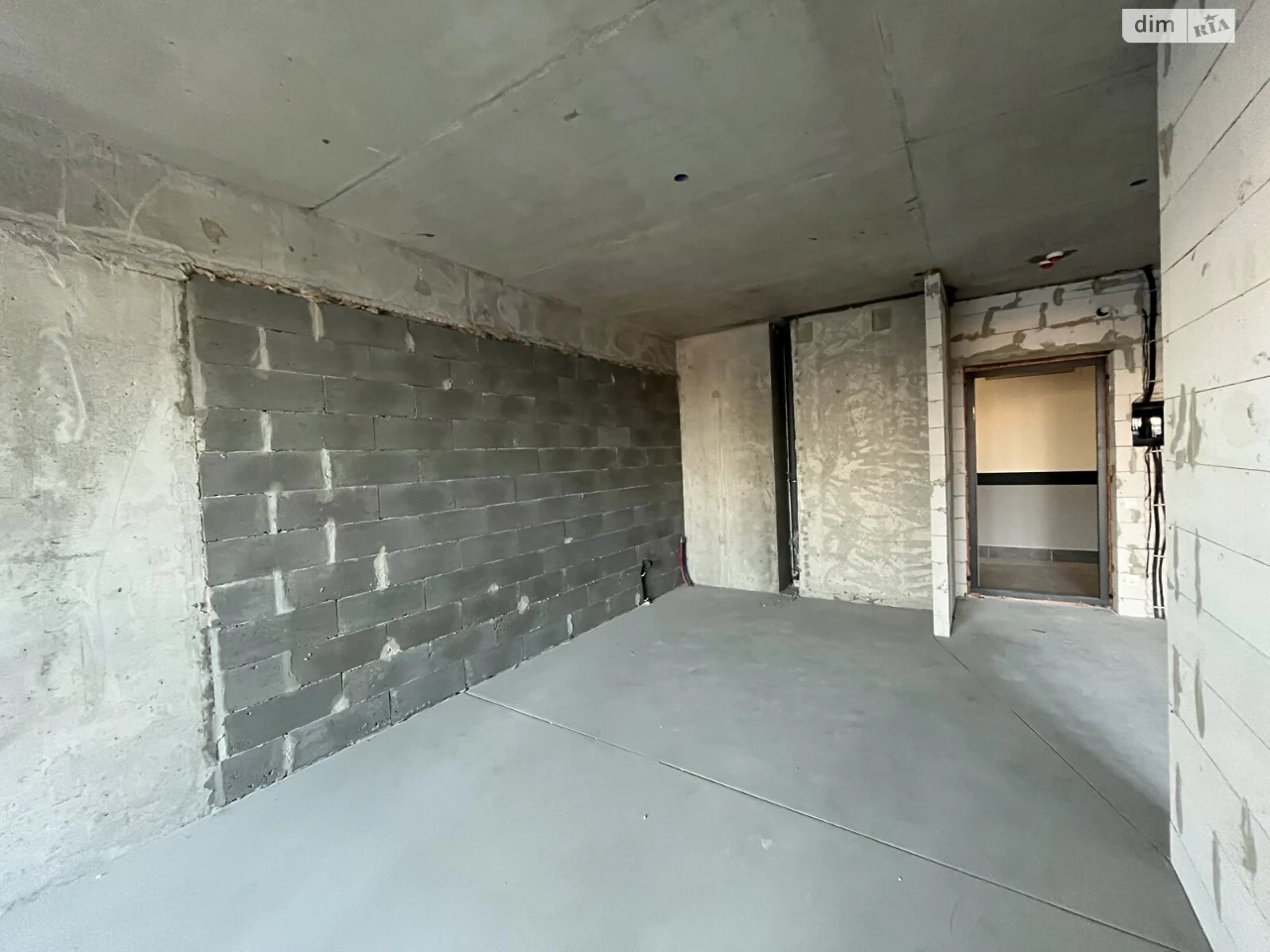 Apartment for Sale: Darnytsky District