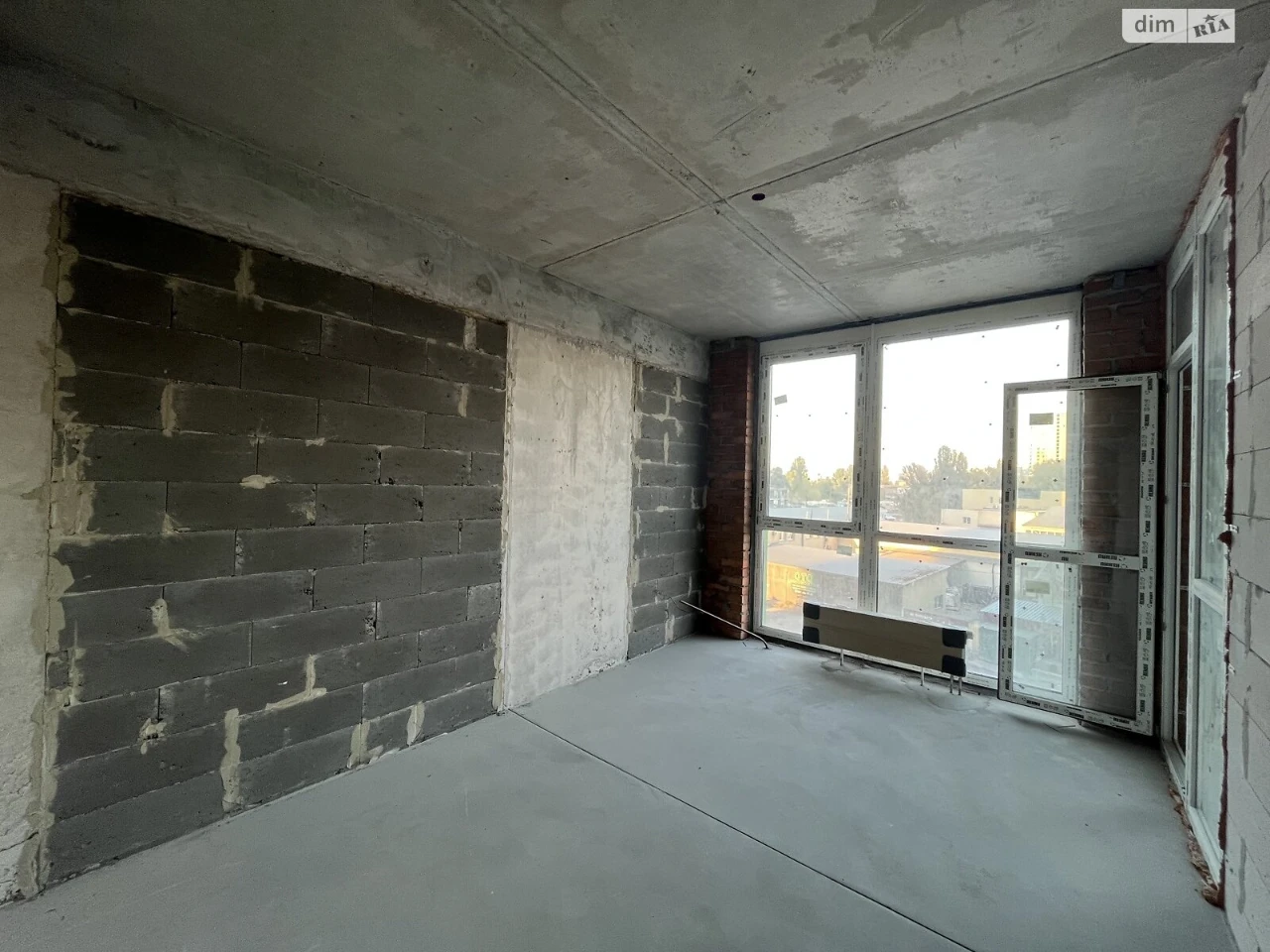 Apartment for Sale: Darnytsky District