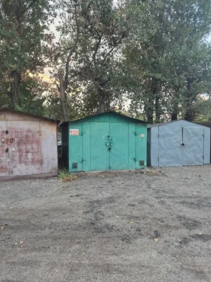 Продам гараж на набережной р-н сити молла, автомойки самообс