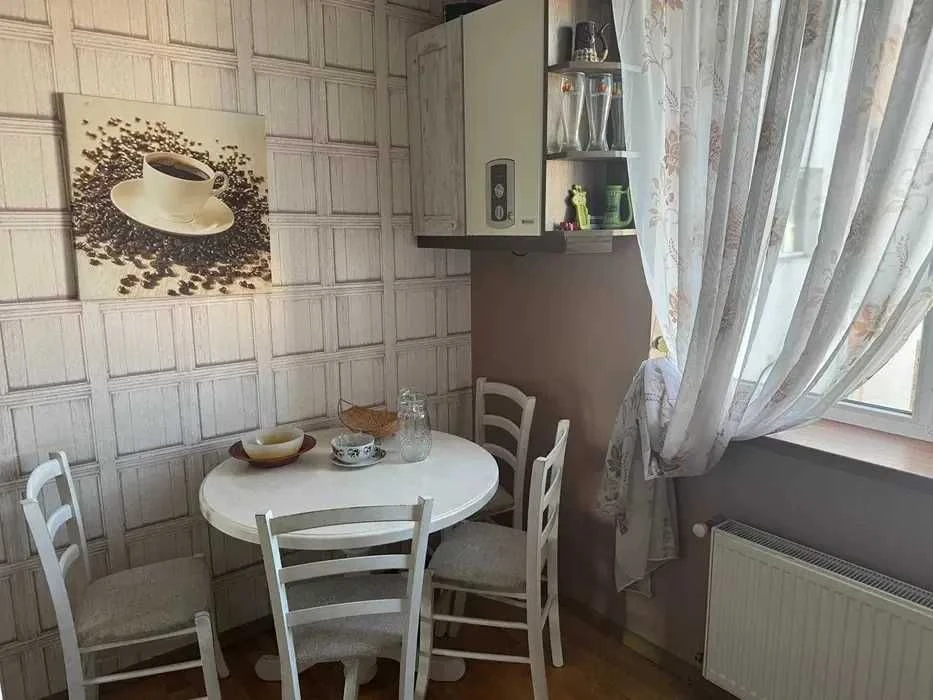 3-room apartment in a completed residential building on Mykolych Street